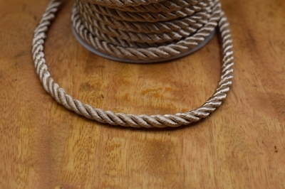 κορδονι τρικλωνο 5mm*20m μοκκα