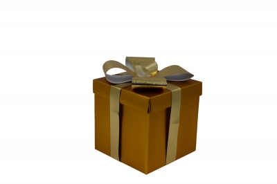 δωρο πτυσσομενο 20*20*20cm gold box/gold bow