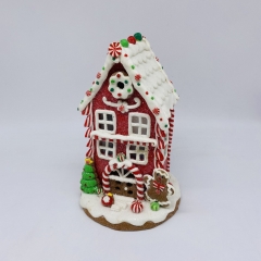 candy house 14*14*21.5cm biscuit