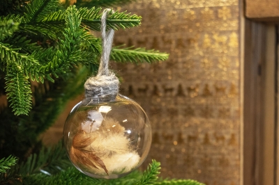 χρ.μπαλα αθραυστη 8cm φτερο/λευκο felt