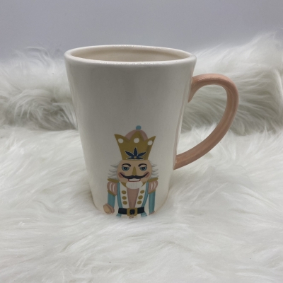 κουπα καρυοθραυστης τριγωνικο καπελο 13.2*9.5*15.7cm, 360ml white/pink