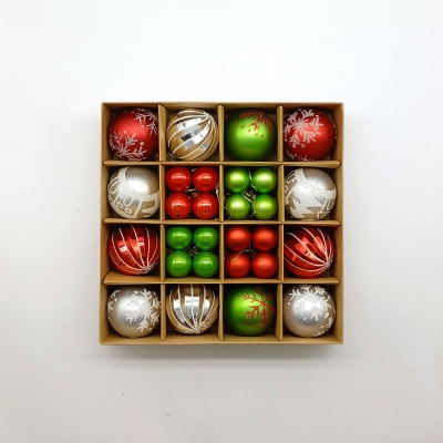 πακετο μπαλες 3cm*32/6cm*12 red/green/white αθραυστες