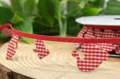 κορδελα γιρλαντα 35mm x 10y κοκκινο καρω μποτα-σκουφος-γαντι
