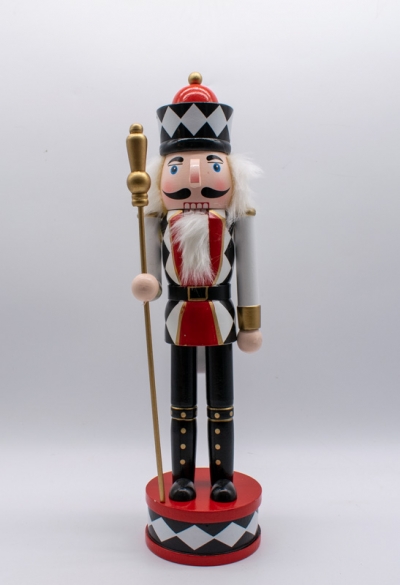 καρυοθραυστης 38cm ρηγας καρο με κοκκινο καπελο